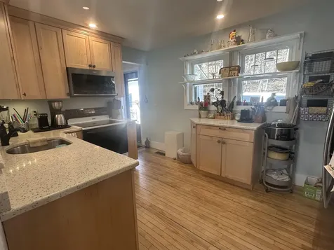 42 Elm Street Windsor VT 05089