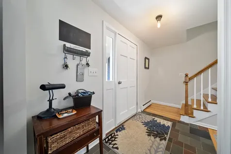 16 Chestnut Pasture Road Concord NH 03301