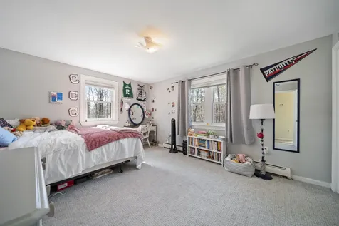 16 Chestnut Pasture Road Concord NH 03301