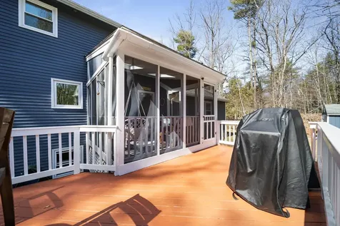 16 Chestnut Pasture Road Concord NH 03301