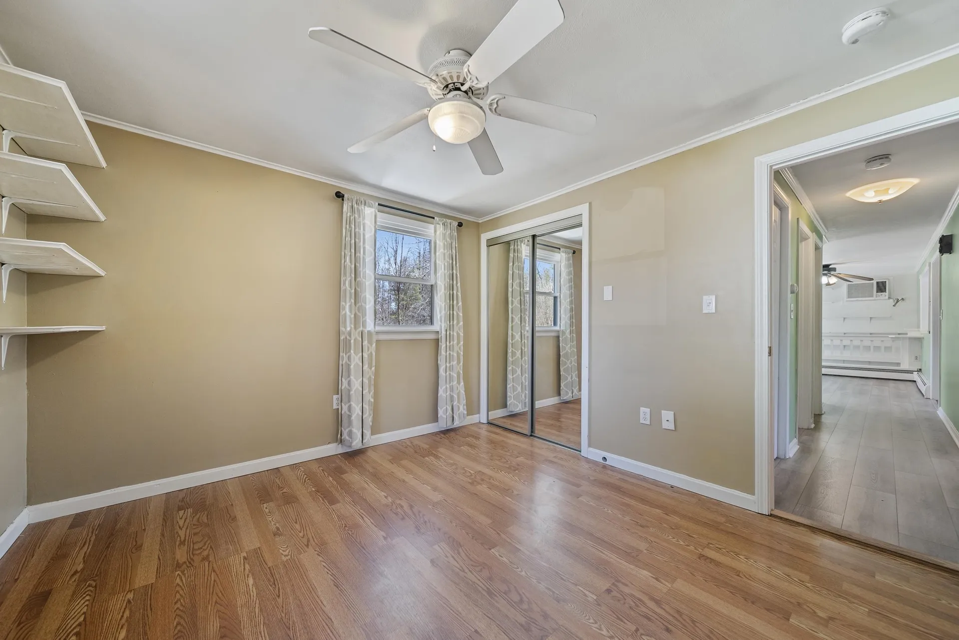 19 Grove Avenue Salem NH 03079