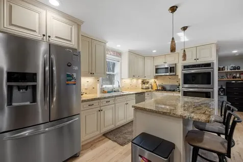 9 Sands Terrace Barnstead NH 03225