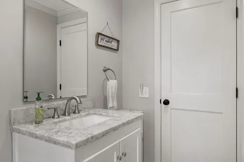 9 Sands Terrace Barnstead NH 03225