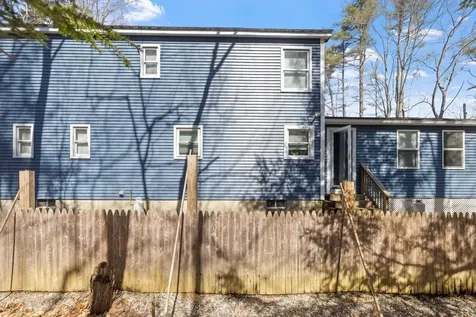 9 Sands Terrace Barnstead NH 03225