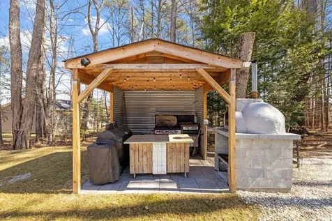 9 Sands Terrace Barnstead NH 03225