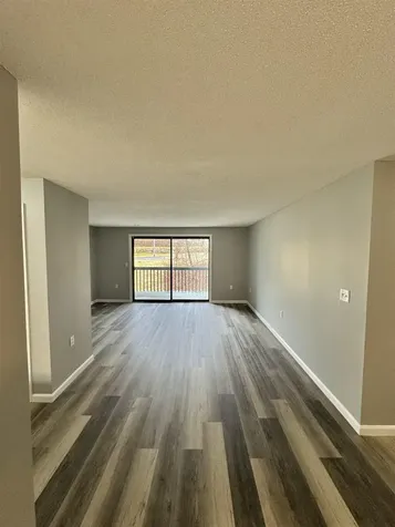 47 Dogwood Drive Nashua NH 03062-4403