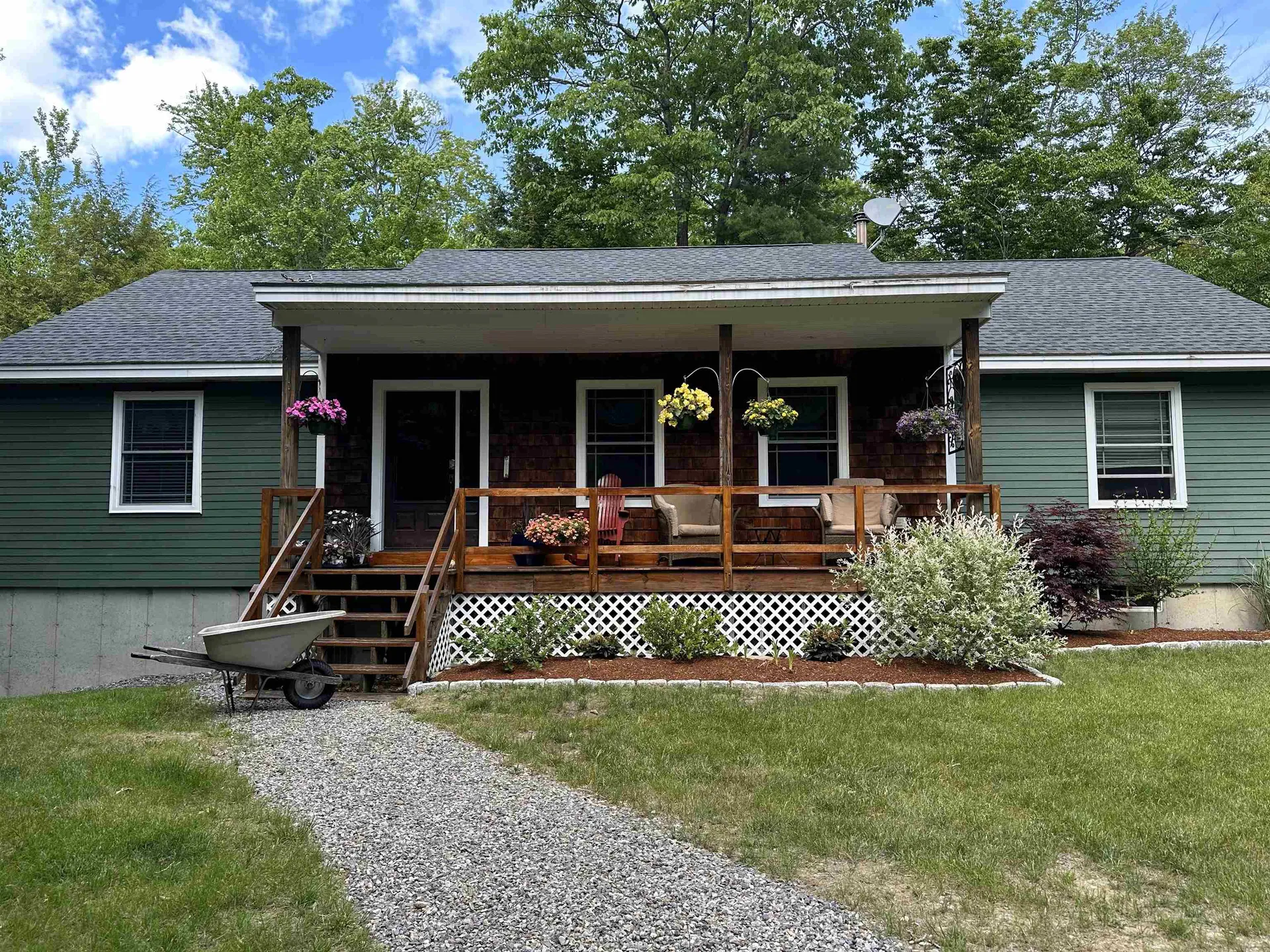 14 Grandpa Way Sanbornton NH 03269