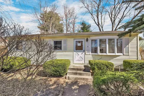 70 Lois Street Manchester NH 03103