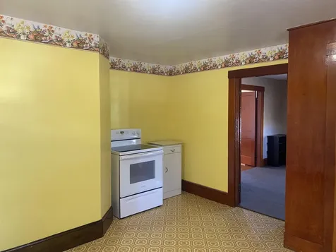 17 Hinchey Street Berlin NH 03570