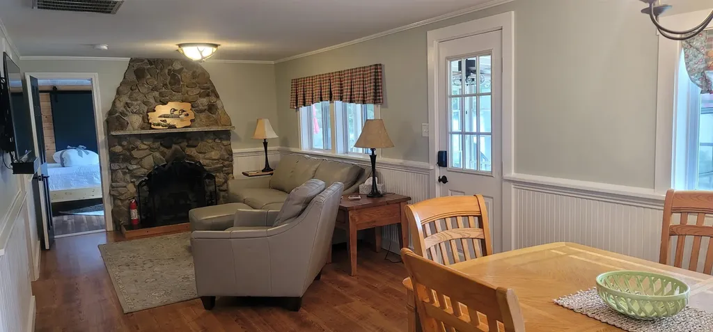 75 Winter Road Weare NH 03281