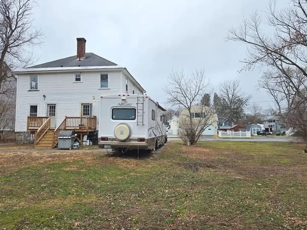 44-46 Edwards Street Keene NH 03431