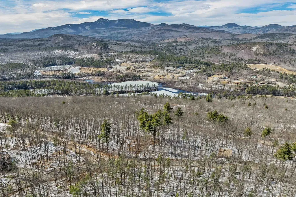 15 Klausen Road Madison NH 03849