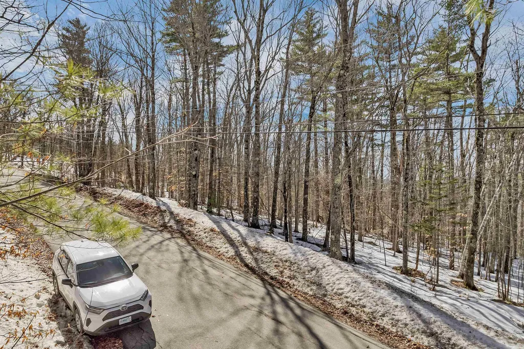 15 Klausen Road Madison NH 03849