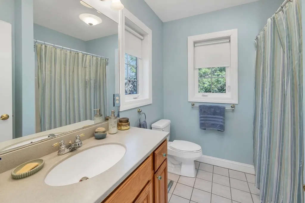 114 Parade Road Barnstead NH 03218