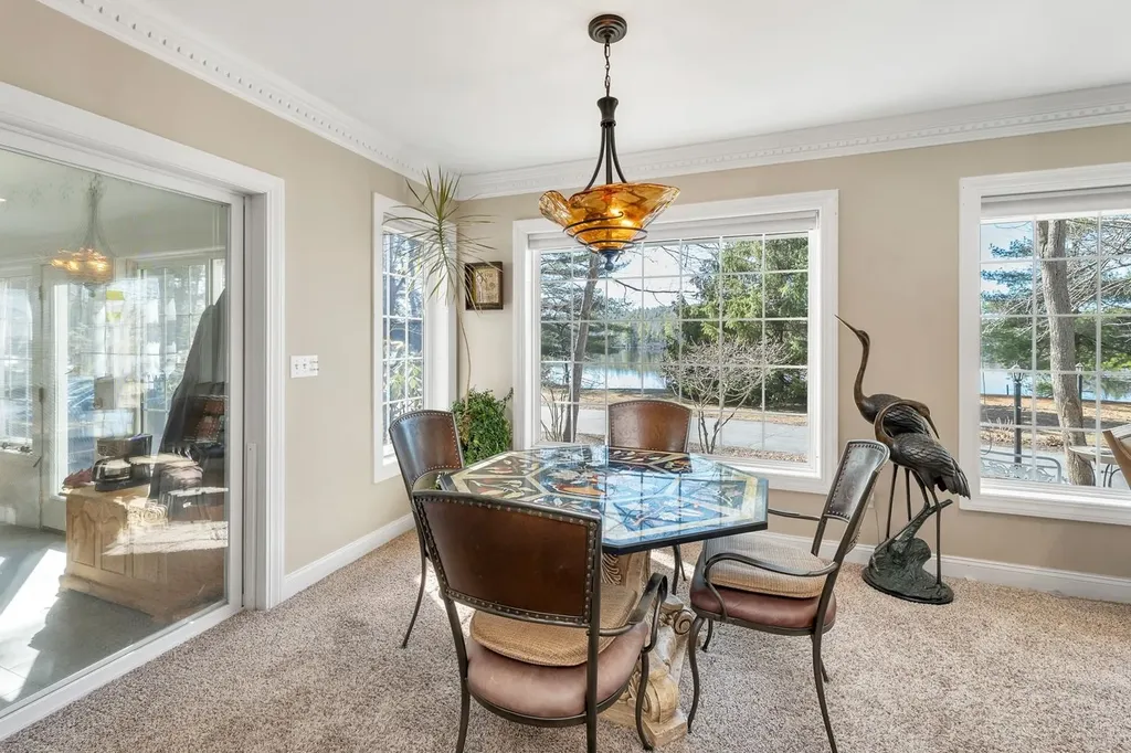 114 Parade Road Barnstead NH 03218