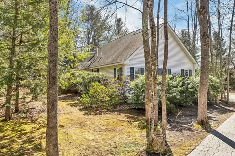 114 Parade Road Barnstead NH 03218