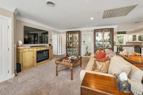 114 Parade Road Barnstead NH 03218