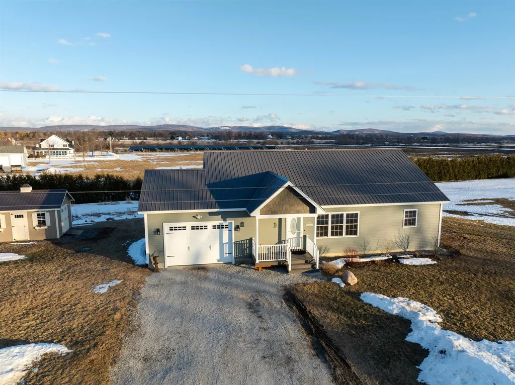 81 Firefly Lane St. Albans Town VT 05478