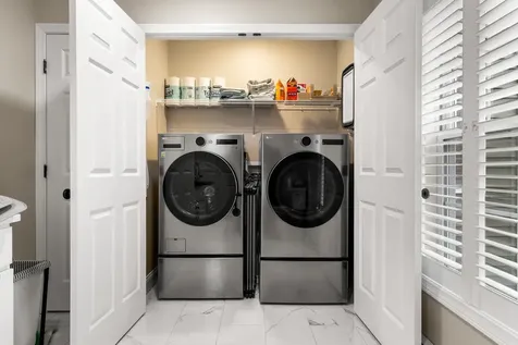 7 Mount Pleasant Street Derry NH 03038