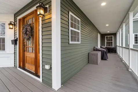 7 Mount Pleasant Street Derry NH 03038