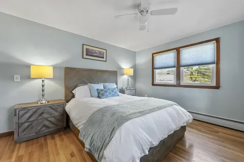 32 Seminole Drive Nashua NH 03063