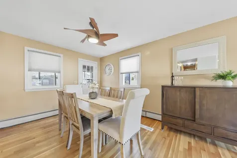 32 Seminole Drive Nashua NH 03063