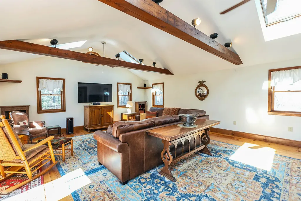 33 Millbrook Drive Milford NH 03055