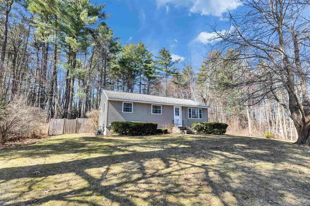 33 Millbrook Drive Milford NH 03055