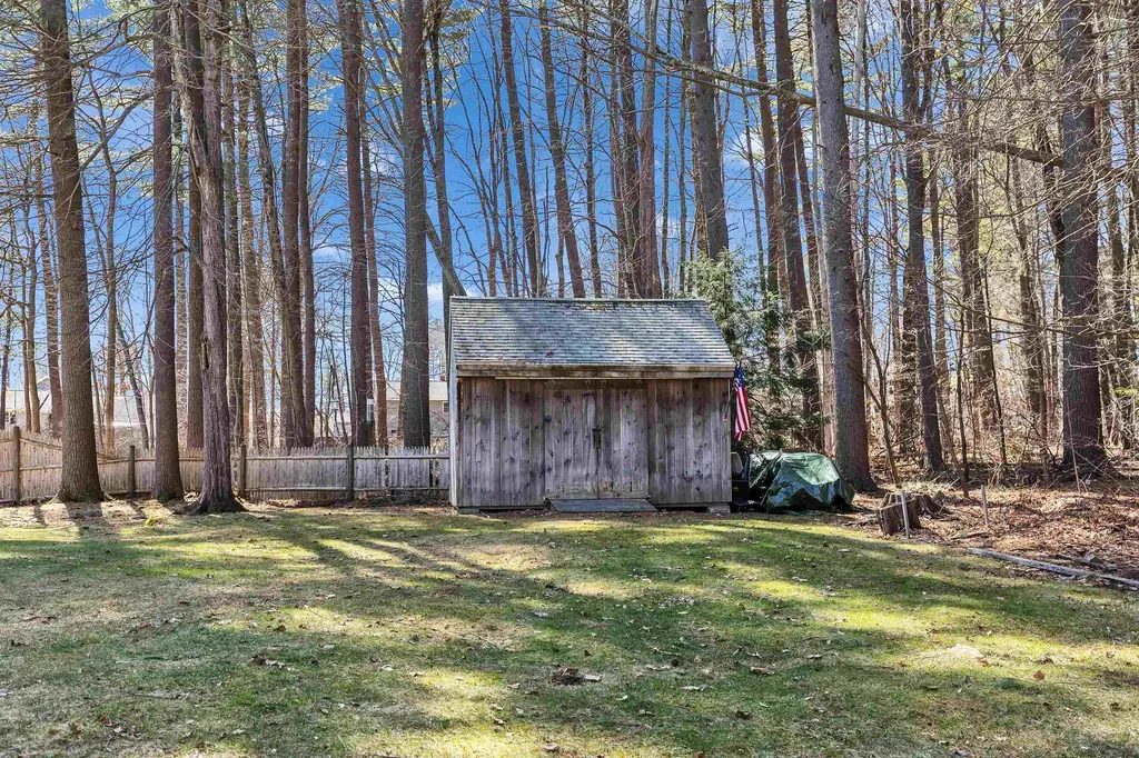 33 Millbrook Drive Milford NH 03055