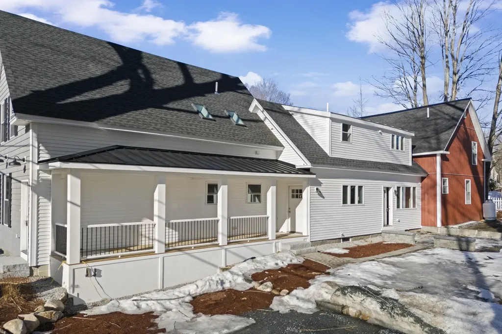 40 Rush Road Henniker NH 03242