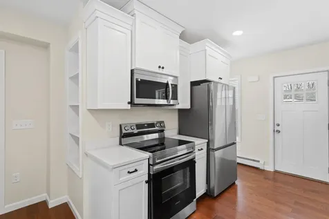 40 Rush Road Henniker NH 03242