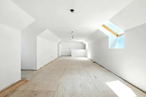 40 South River Road Bedford NH 03110