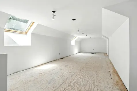 40 South River Road Bedford NH 03110