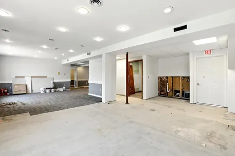 40 South River Road Bedford NH 03110