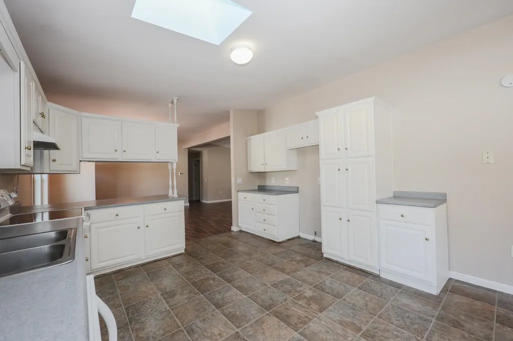 223 Tucker Drive Hopkinton NH 03229