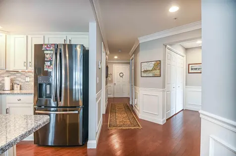 5 Sterling Hill Lane Exeter NH 03833-4902