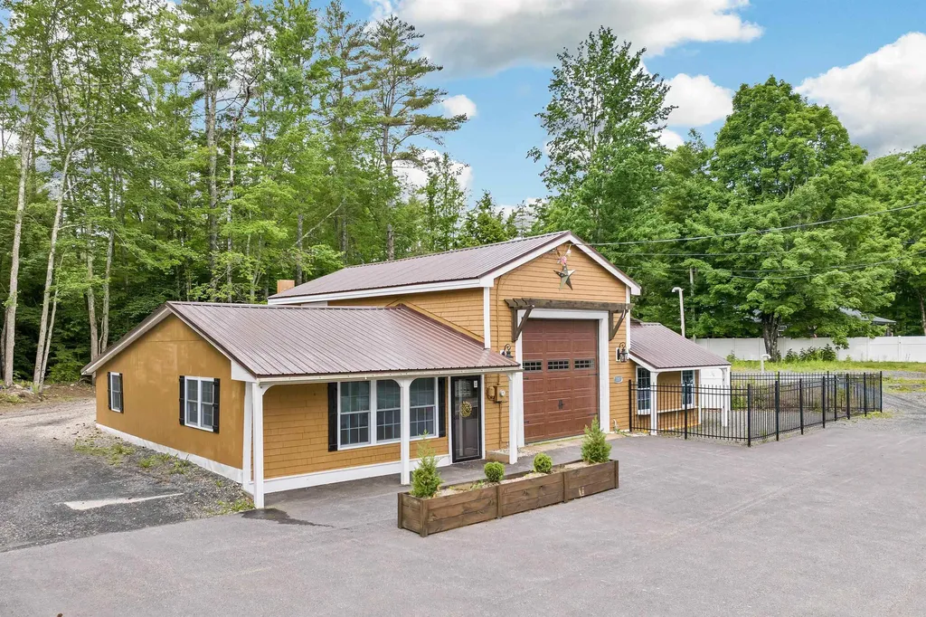 1287 Bearcamp Highway Tamworth NH 03883