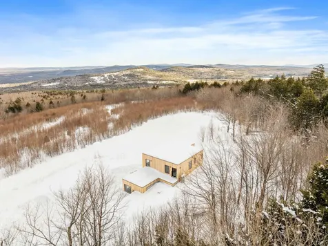 89 Knox Mountain Road Ossipee NH 03814