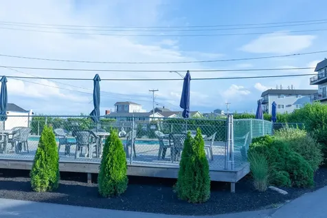 933 Ocean Boulevard Hampton NH 03842