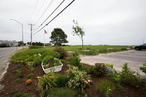 933 Ocean Boulevard Hampton NH 03842
