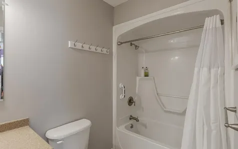 40 Amos Fortune Road Jaffrey NH 03452