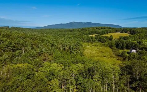 40 Amos Fortune Road Jaffrey NH 03452