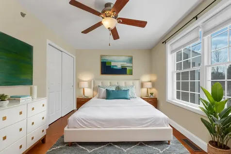 24 Dillon Way Laconia NH 03246