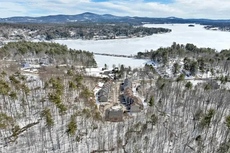 24 Dillon Way Laconia NH 03246