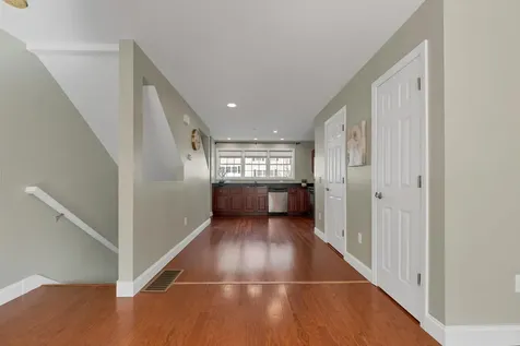 24 Dillon Way Laconia NH 03246