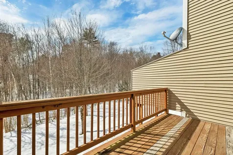 24 Dillon Way Laconia NH 03246