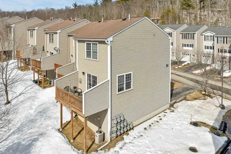 24 Dillon Way Laconia NH 03246