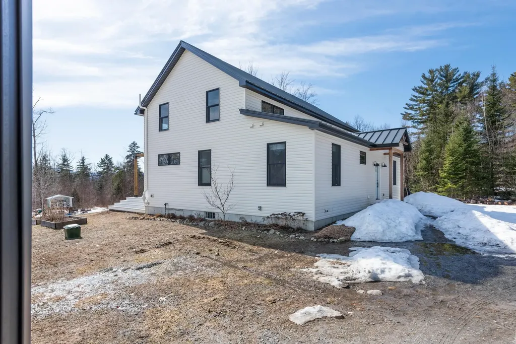 255 Lower Beech Hill Road Campton NH 03223