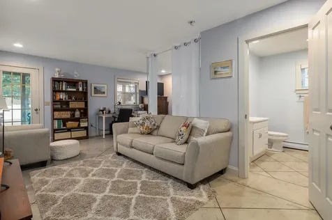 10 Patricia Street Hampton NH 03842