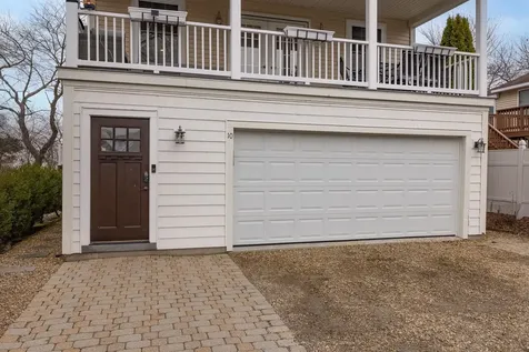 10 Patricia Street Hampton NH 03842